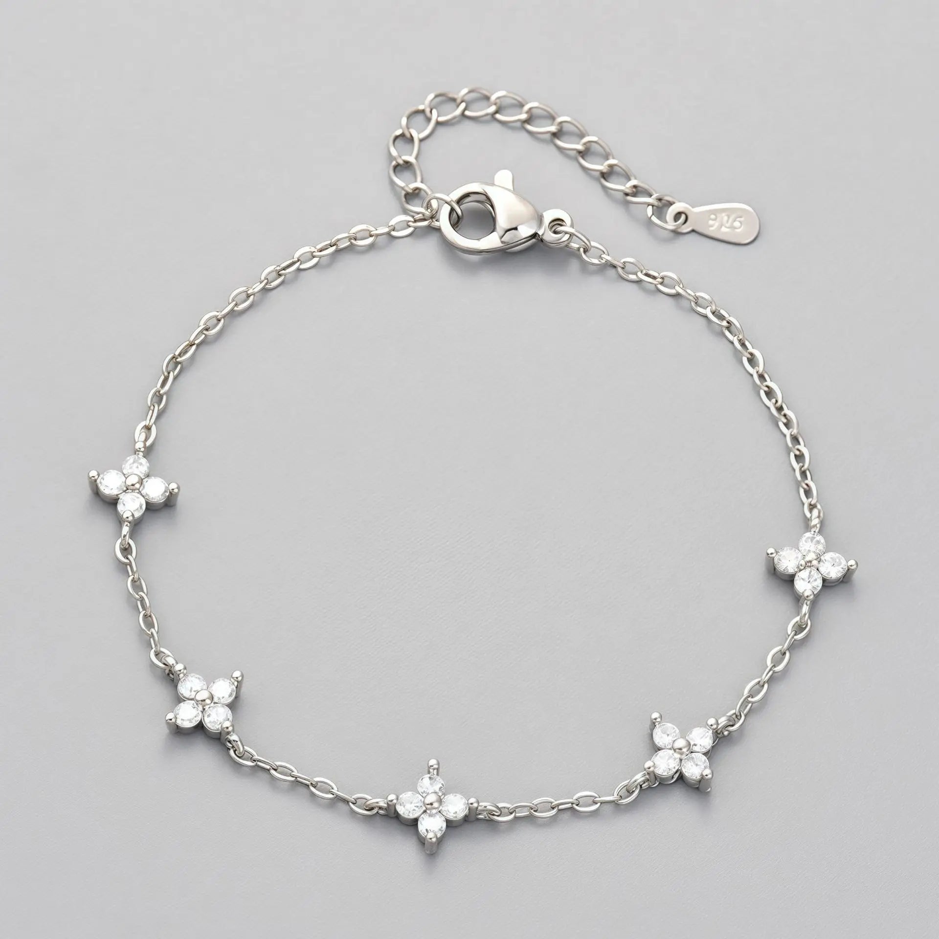 Zircon Flower Bracelet