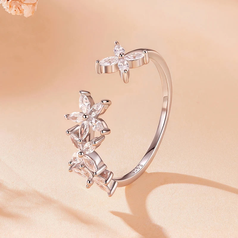 Mini Flower Opening Ring
